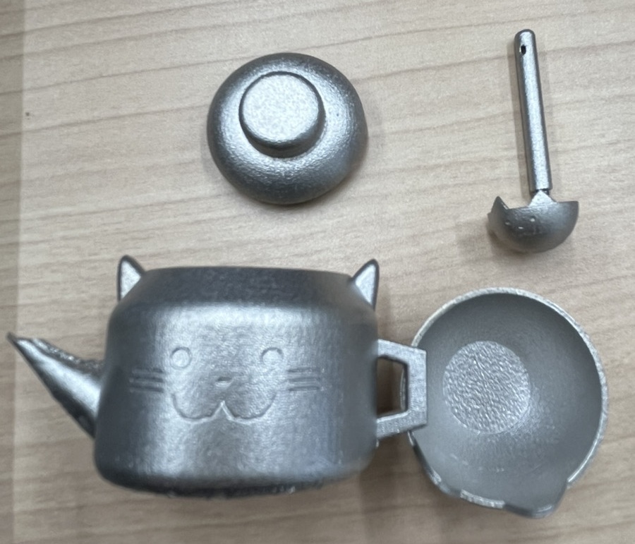 猫型グッズ新作とリベンジ